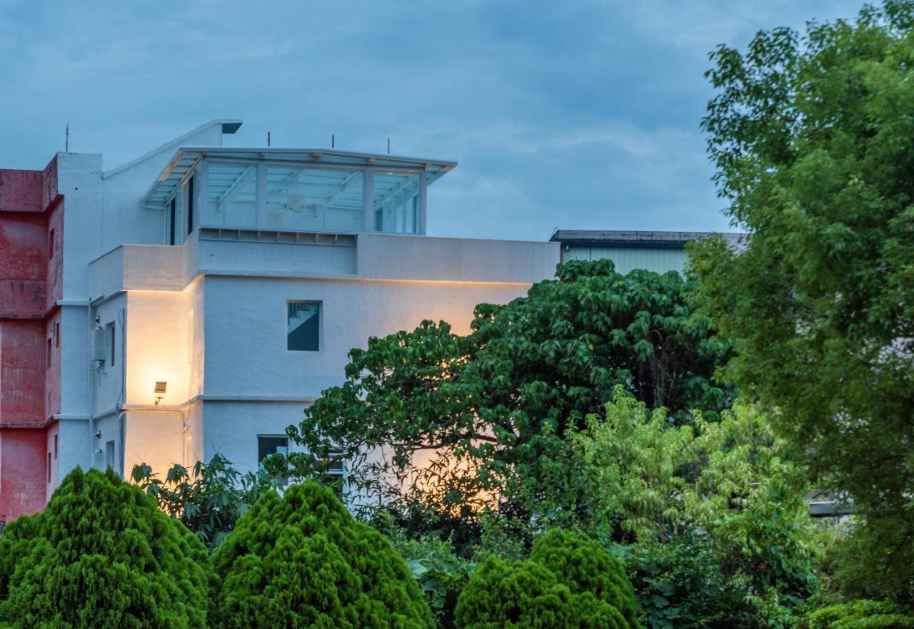 W3 Hostel Luodong Dış mekan fotoğraf
